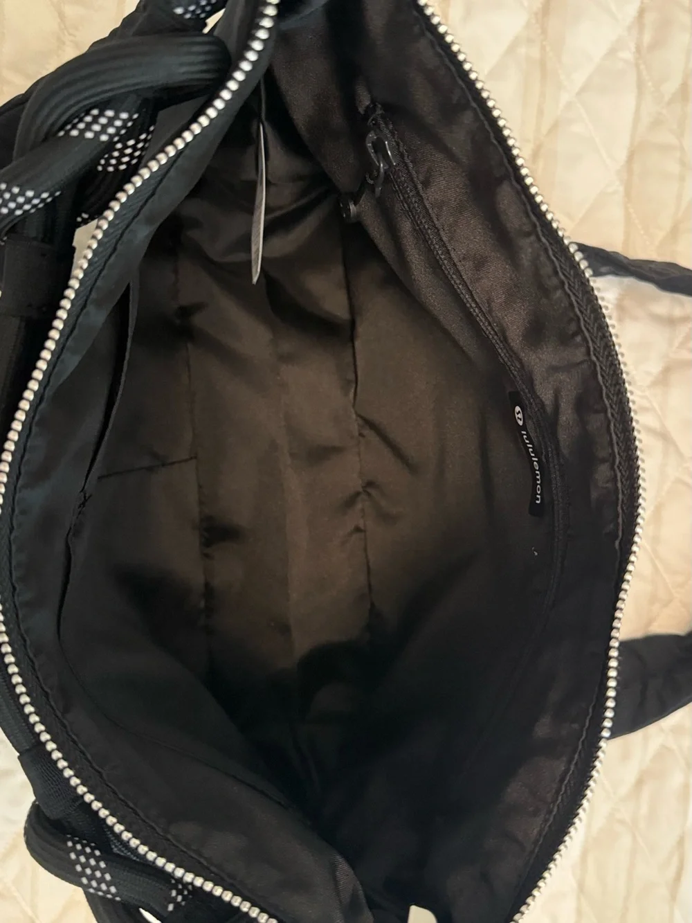 Lululemon Black Rope Crossbody Shoulder Bag Convertible Ruched 6.5